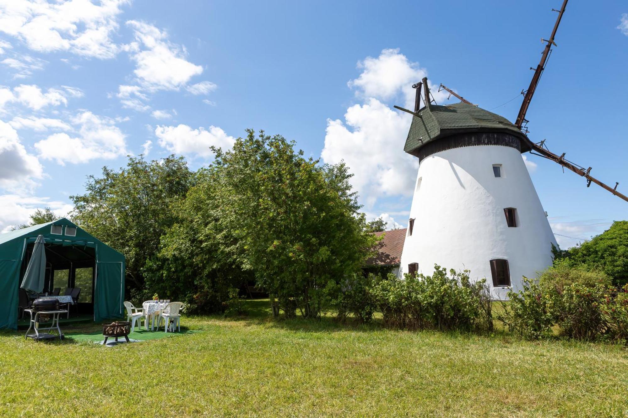 Windmill Vacation Home In Ledzin Near Baltic Sea Нехоже Номер фото